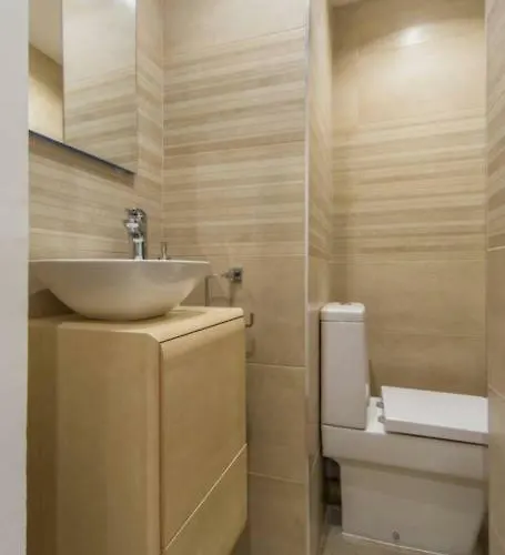 Cedro Flat * Valencia